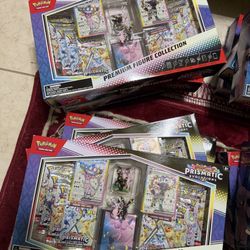 Pokemon Prismatic Evolutions Premium Figure Collection