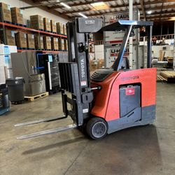 Toyota Electric Forklift 