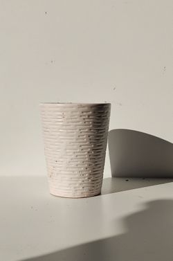 Glazed ceramic texture off white plant pot/ plant planter/ flower pot patio garden