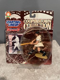 Starting Lineup Cooperstown Collection Dottie Kamenshek (Kenner, 1997) NIB!