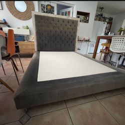 Queen Bed Solid wood headboard