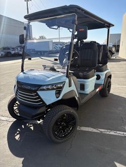 2027 Voyager Commander 4 Forward Non-Lifted 72-Volt Lithium Street Legal LSV Golf Cart