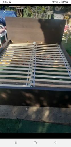 Queen Bed And Mattress