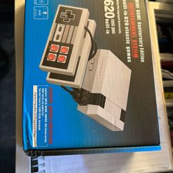 Retro Game Console,Classic Mini Handheld Video Game Console Built-in 620 Classic Edition Games, AV Output and Dual Game Controllers