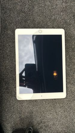 iPad 5 Gen $75 OBO