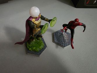 Disney Marvel Spider-Man Far From Home figures