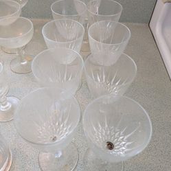 Wine & Champagne Glasses