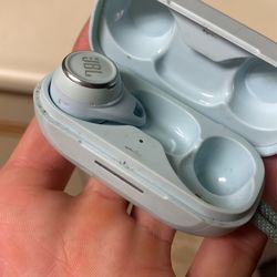 ONE JBL AERO REFLECT 