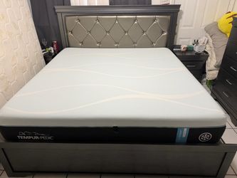 Tempur-Pedic Matress (King Size)