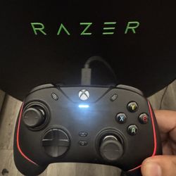 Razer Wolverine V2 Chroma