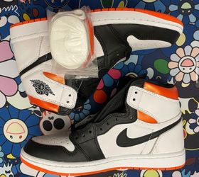 Jordan 1 High ELECTRO ORANGE