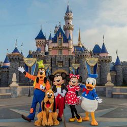 Disneyland & California Tickets For Sale 10/1