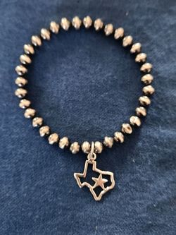 925 Navajo Style Pearl Bracelet w/Heart of TX Charm