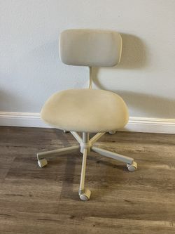 Tan Khaki Office Chair (UTC Area)