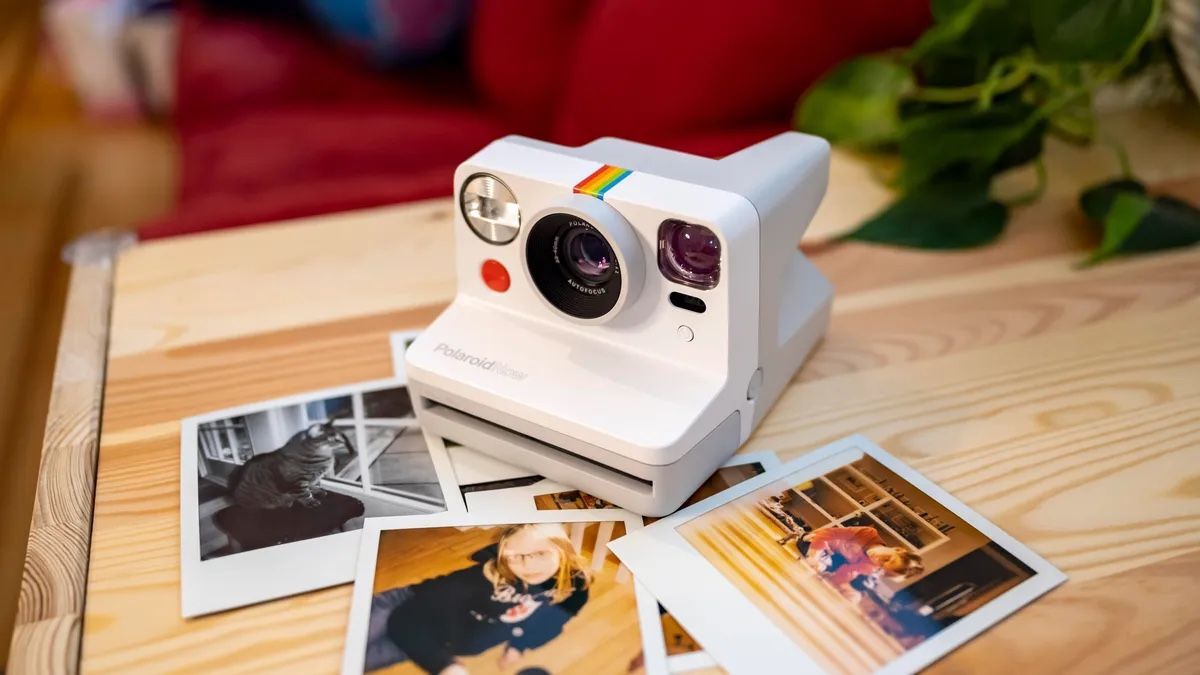 Polaroid Now camera