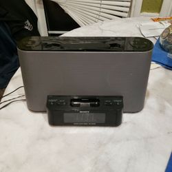 Sony AM/FM IPod Dock