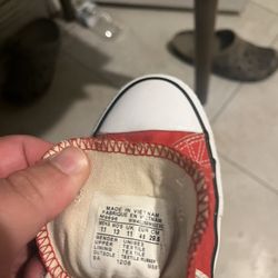 Red Converse Chuck Taylor All-Star | Size 11 (Men’s)