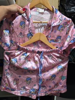 sanrio little twin stars pajamas size small