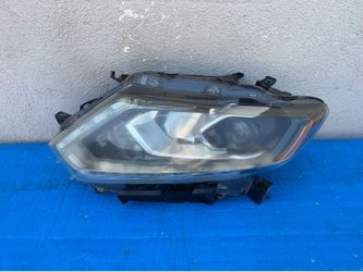 2014-2015-2016 NISSAN ROGUE LEFT HEADLIGHT HALOGEN
