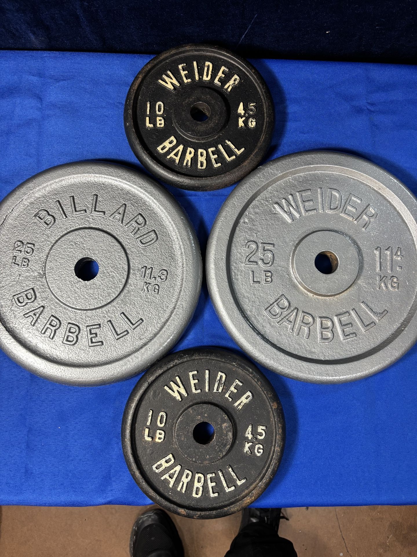 70 Lbs Of Weight Plates