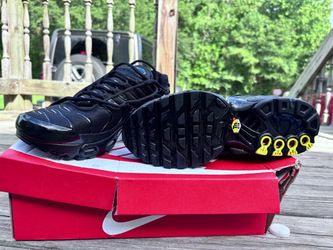 Nike Air Max Plus TN Black Size 8