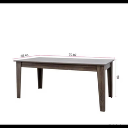 Extendable dining table