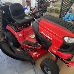 Lawn Tractor For Sale (almost new condition)