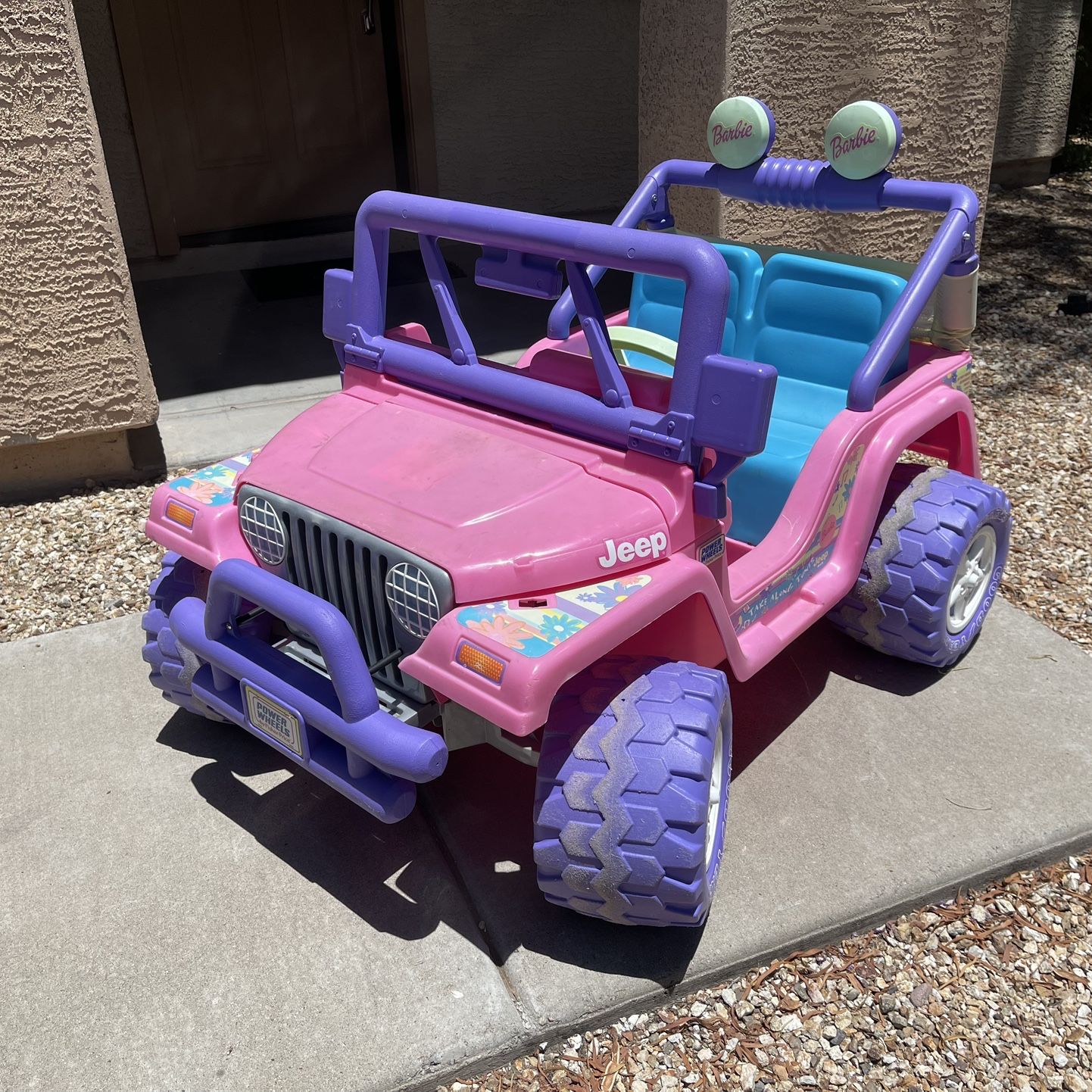 pink barbie jeep