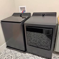 LG Washer & Dryer Set