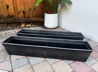 36" Long Black Resin Garden Planter Trays Set of 2