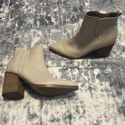 Steve Madden boots