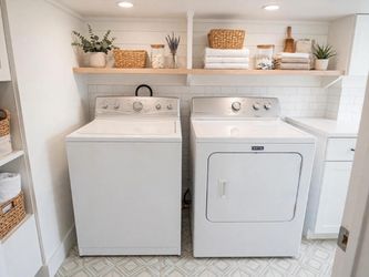 Maytag Washer and Dryer Set
