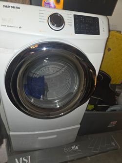 Samsung Front-Load Dryer with Steam
