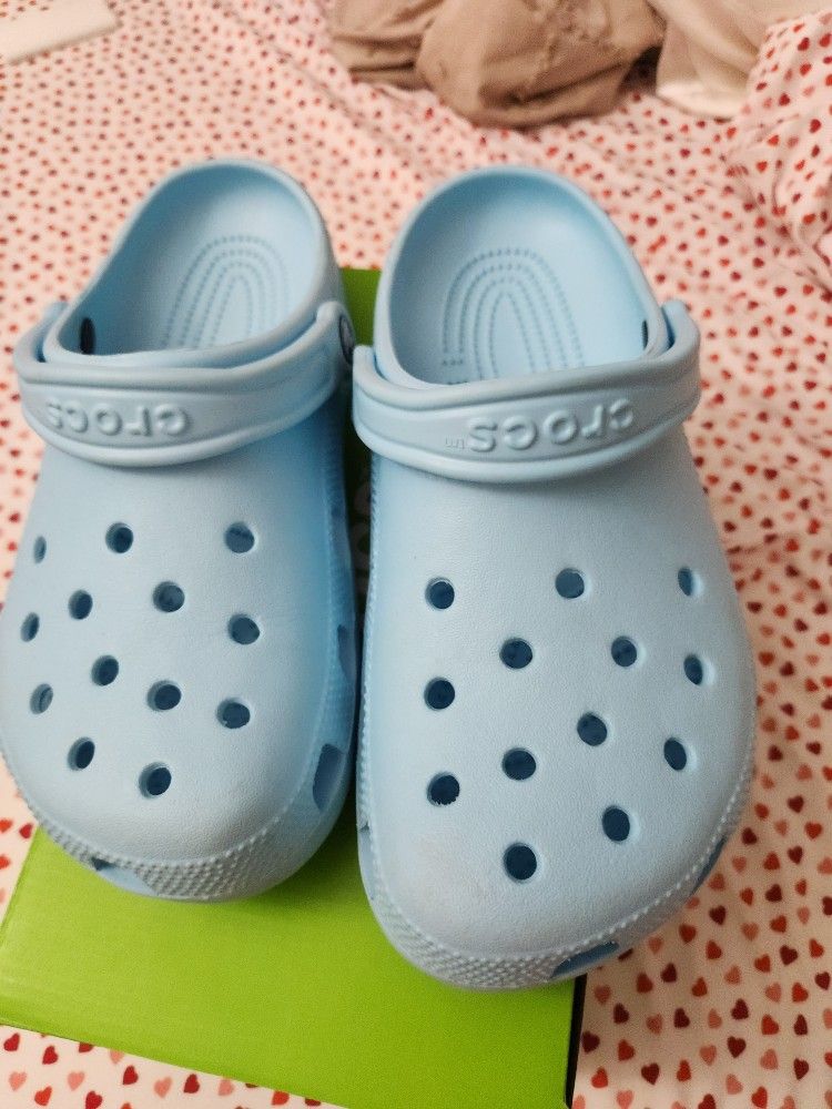 Crocs W10/M7 baby blue(arctic)
