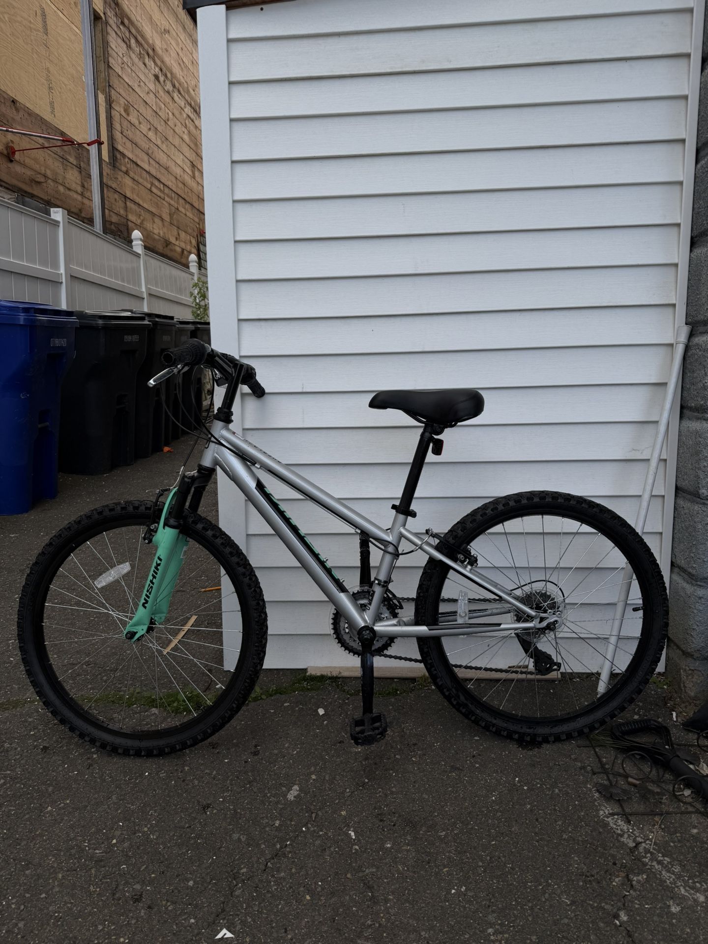 Nishiki Bike 24” Wheel Size