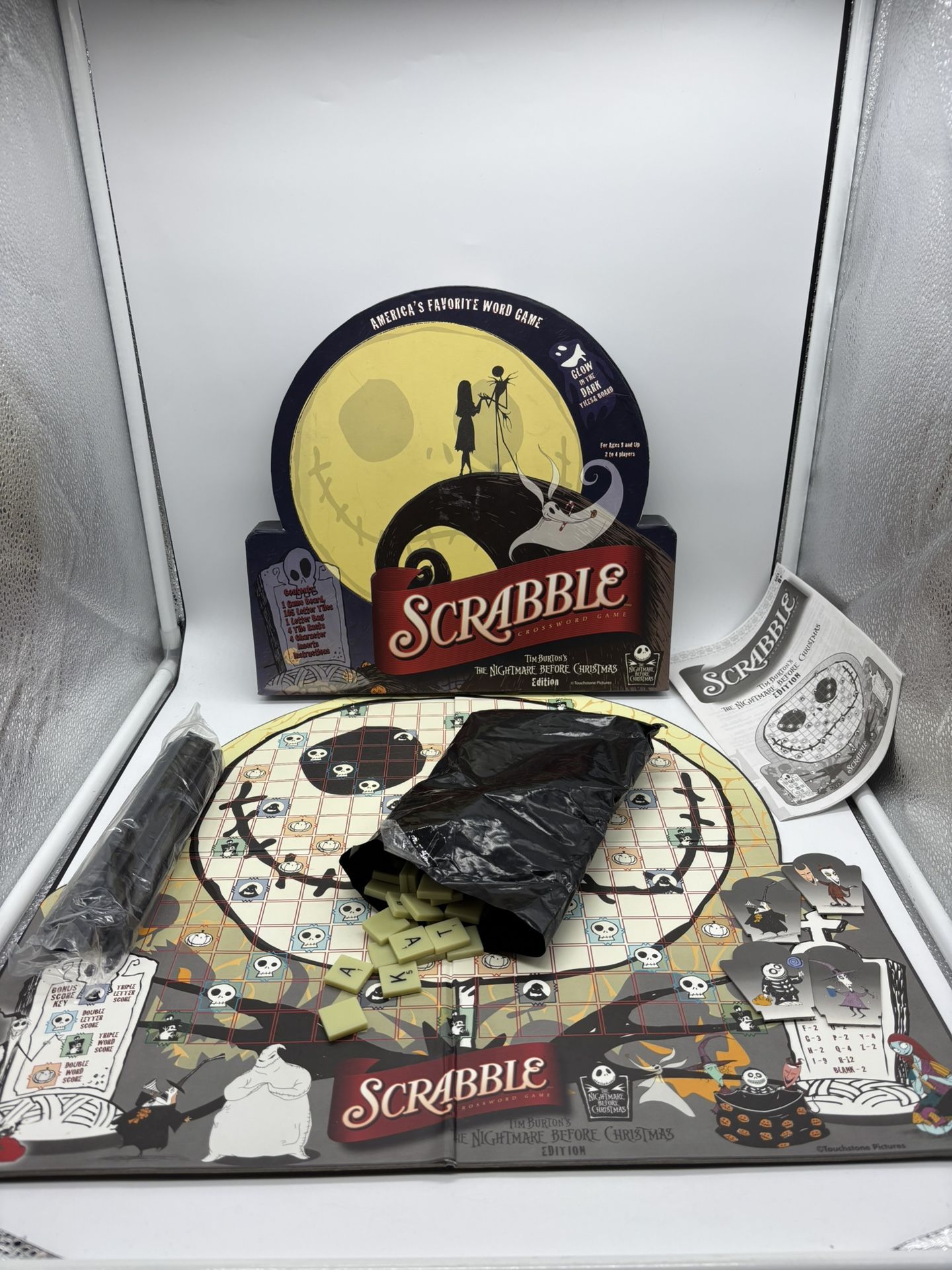 Scrabble The Nightmare Before Christmas Board Game Glow in Dark NBC Complete