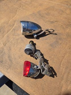 Schwinn front and rear lights