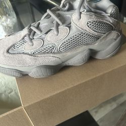 Yeezy Boost 500