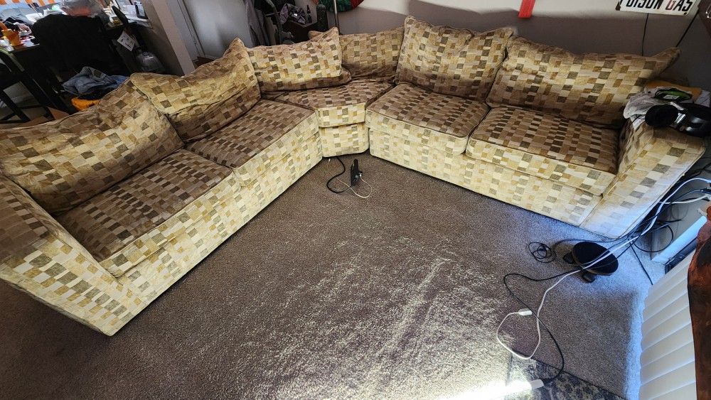 Sectional Couch for Sale in Tulsa, OK OfferUp