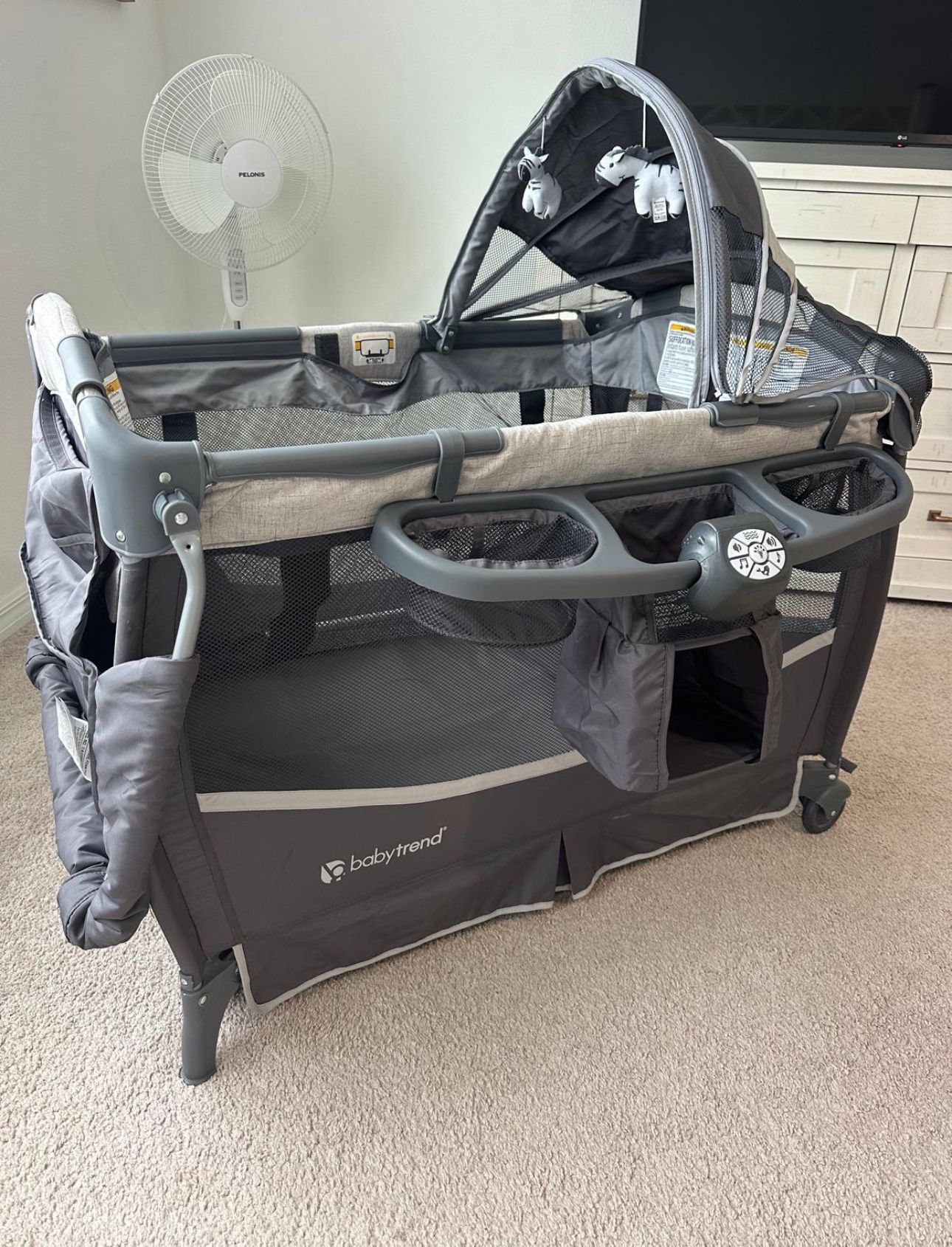 Baby Trend Deluxe II Nursery Center Portable Playard