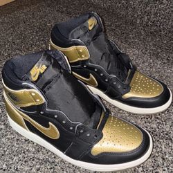 Nike Air Jordan 1 Retro High OG Black Gold High Top Sneaker Men