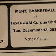U OF A BBALL AMAZING SEATS FOR TUESDAY 13TH