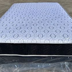 Queen Orthopedic Supreme Ultra Plush Mattress!