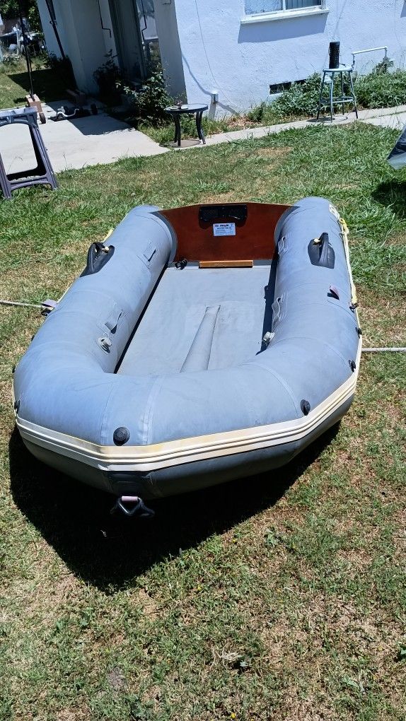 Inflatable 10 Ft Boat Rover R3-10 Older Boat Brand New Never Used