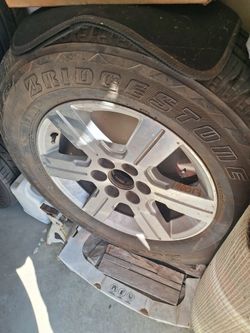 Chevy Traverse 18" Tire