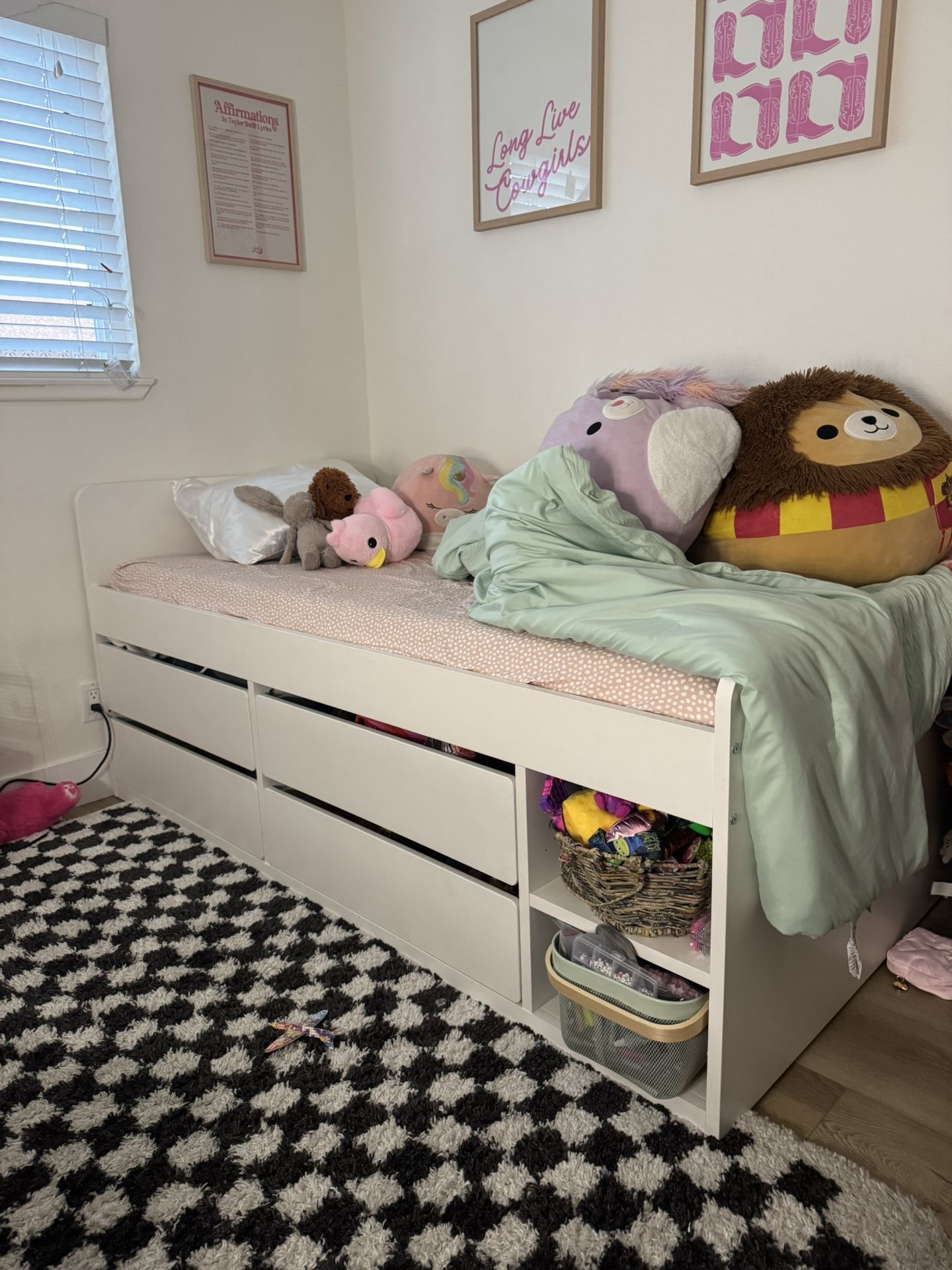 SLÄKT IKEA Twin Bed Frame