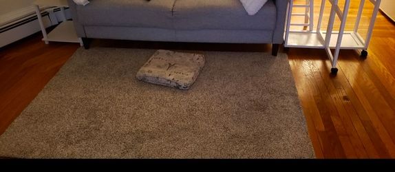 Grey rug