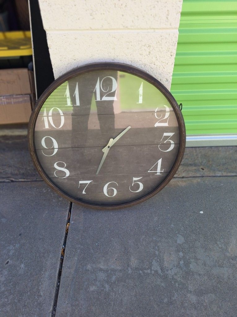 Large Clock