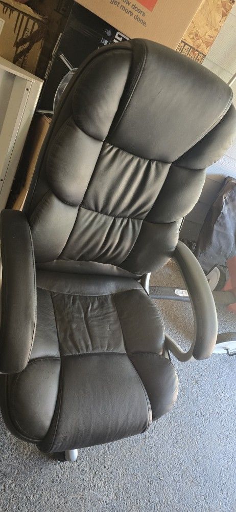 Office Chair Black Vinyl/leather Free Free Free