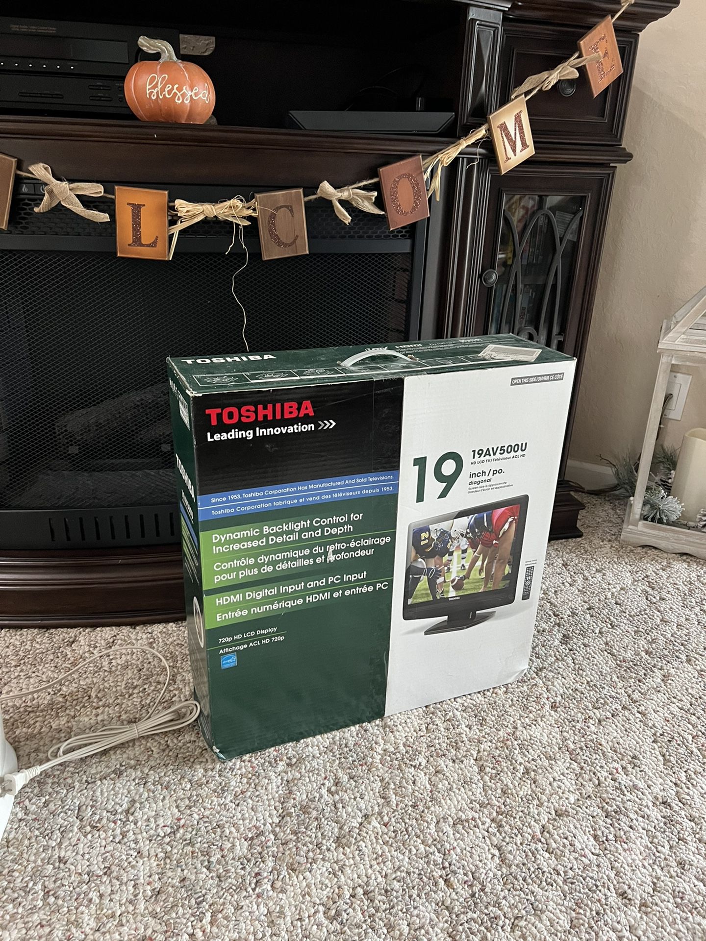 Toshiba 19” TV Never Been Opened In Manufacturers Box 